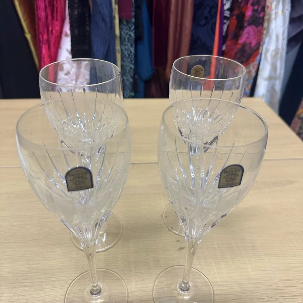 DaVinci Crystal 4 Fine Cut Blown Crystal Stemware EUC